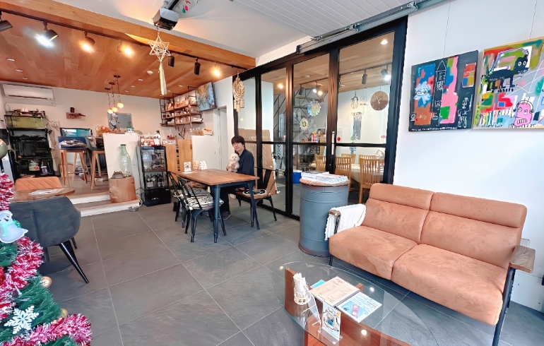 店内2