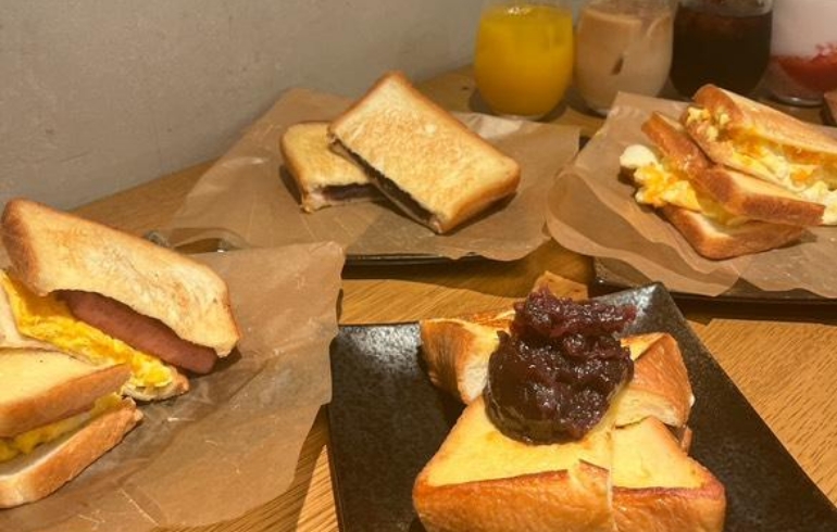 モーニング料理（フレンチトースト各種）4