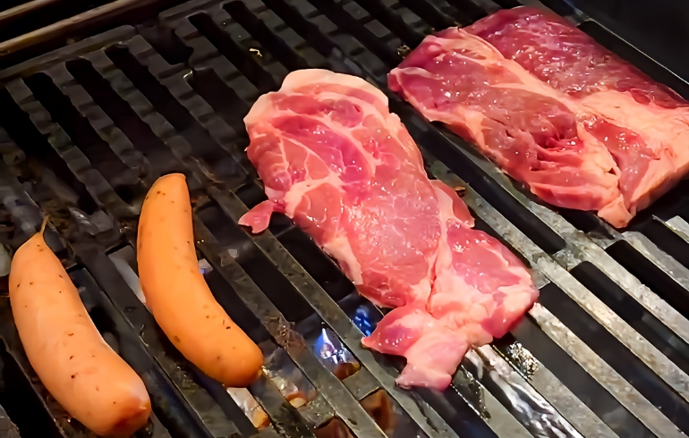 グリル肉焼き