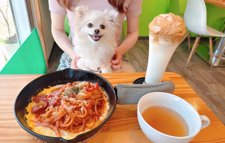 ナポリタンとドリンクとゆめちゃん