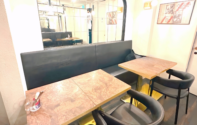 店内5