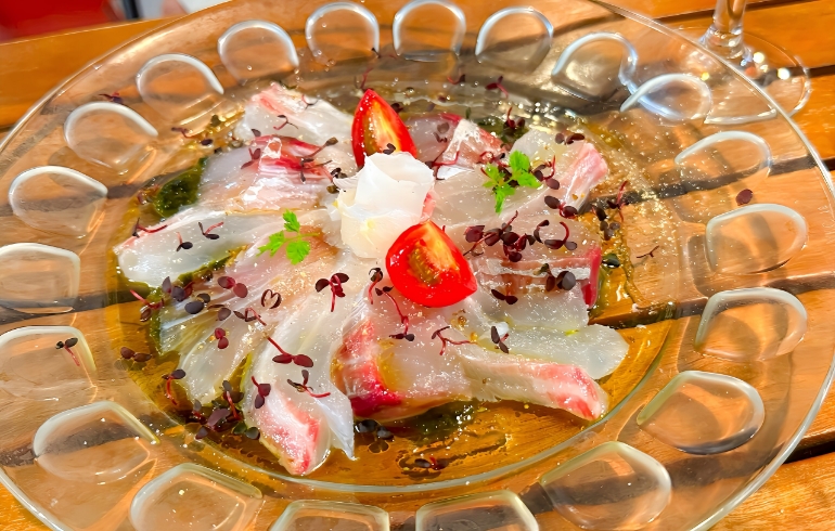 鮮魚のカルパッチョ