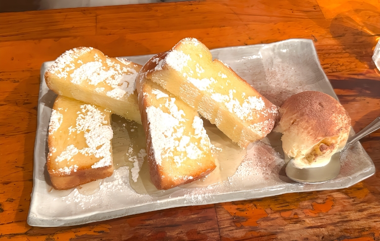 炭火焼きハニートースト