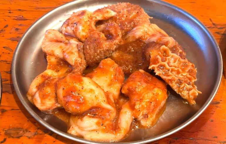 ホルモン闇盛り
