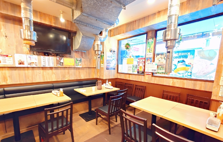 店内3