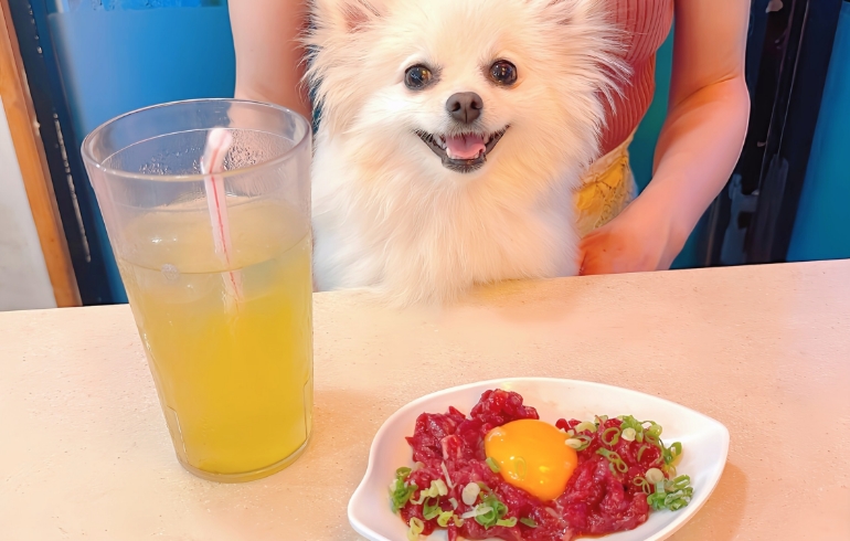 生ハムユッケ
