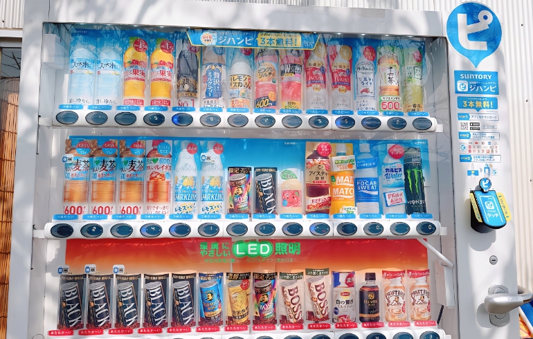 ドリンク自販機