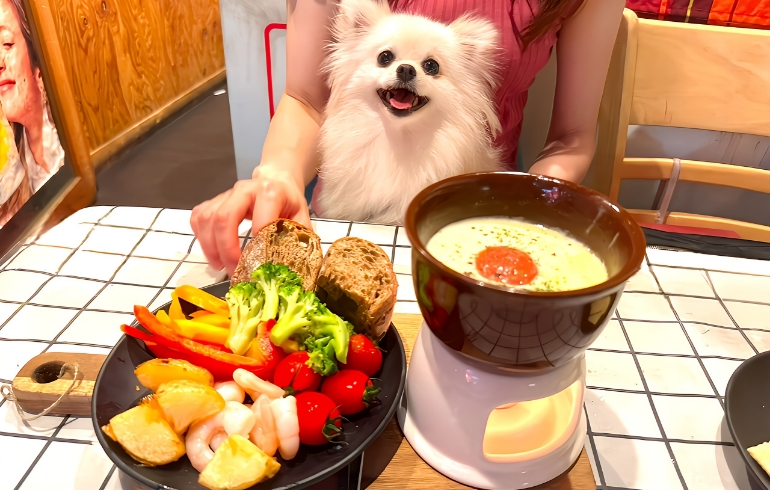 チーズフォンジュ