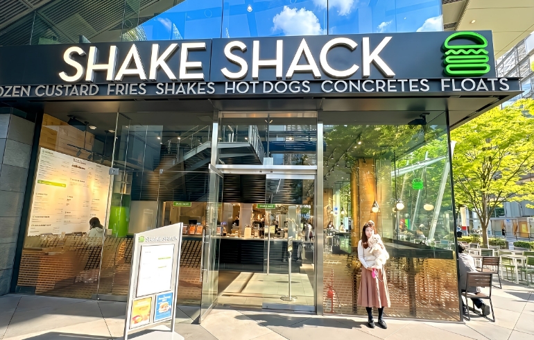 「シェイクシャック 東京国際フォーラム」のメイン画像です。