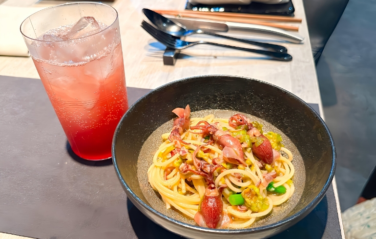 ほたるいかと蕗のとうのパスタ（珠玉のパスタ）