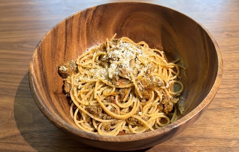 エゾシカ（ジビエ）料理（パスタ）