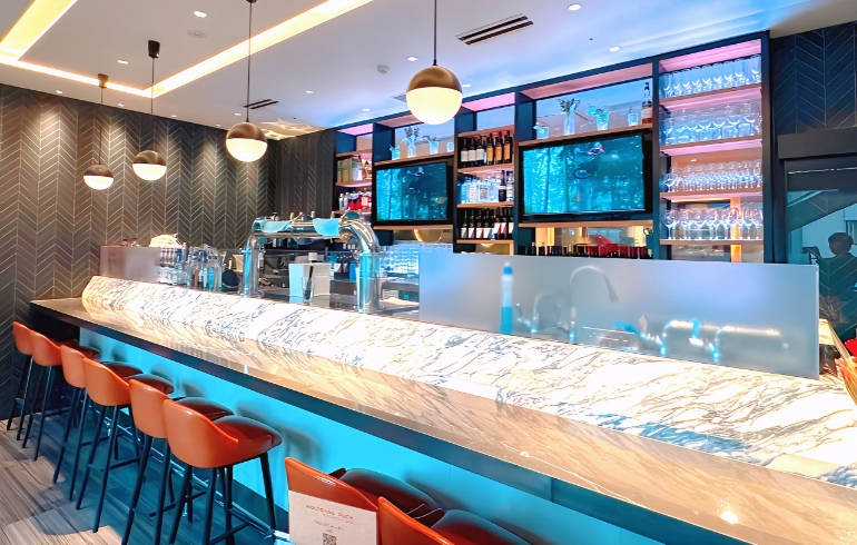 店内3