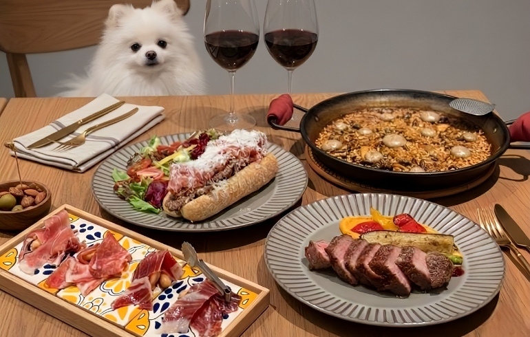 専門の職人による料理各種とゆめちゃん