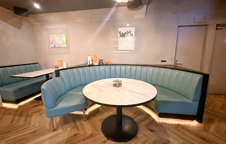 店内2（地下）