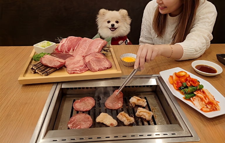 約肉各種（焼き中）とゆめちゃん