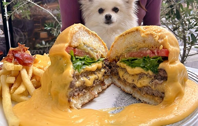 COZZYY COFFEE NEWYORK 恵比寿 MEGAナイアガラメルトチーズバーガー
