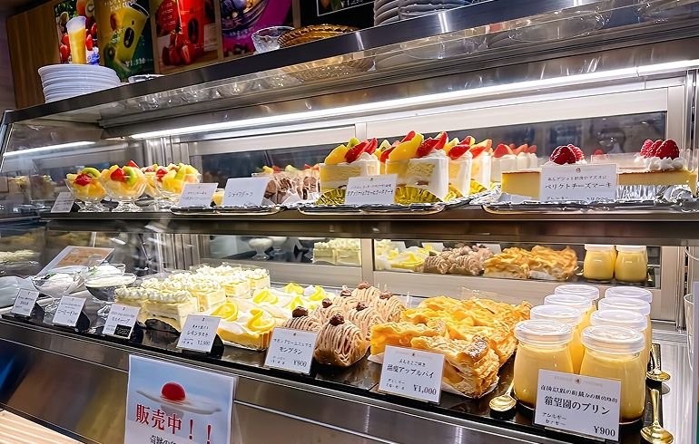 COZZYY COFFEE NEWYORK 恵比寿 パティシェ特製ケーキ