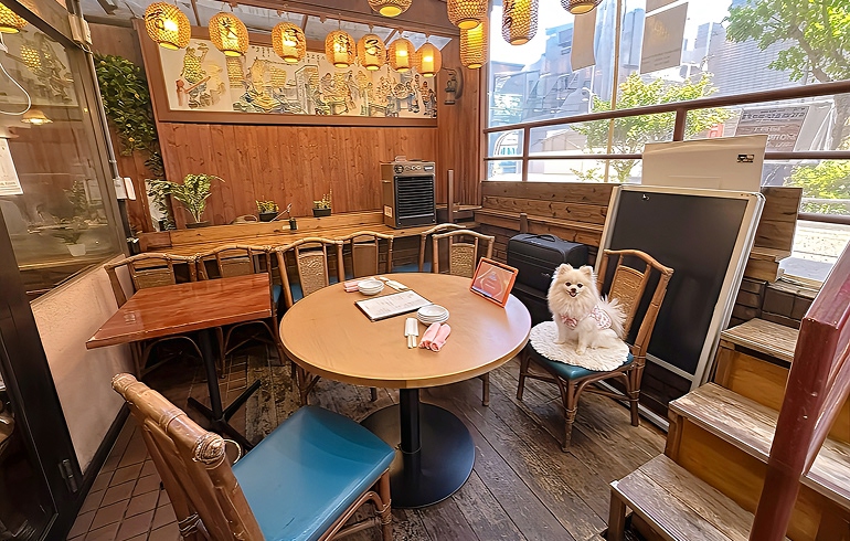 香港亭 中野店 テラス席