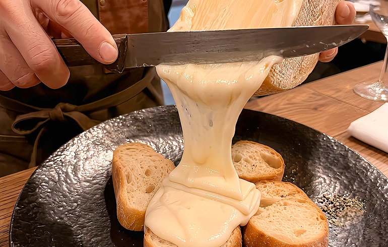 ラクレットチーズ