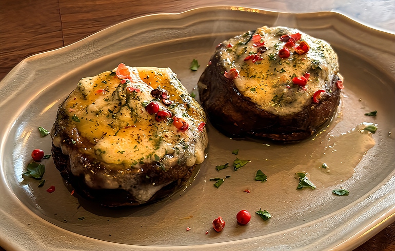 しいたけとブルーチーズのオーブン焼き