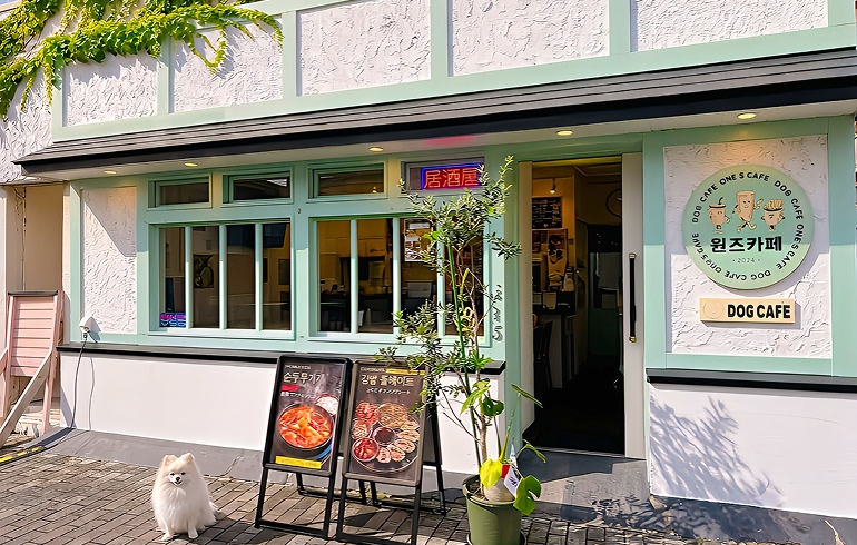 ONE'S CAFE 外観