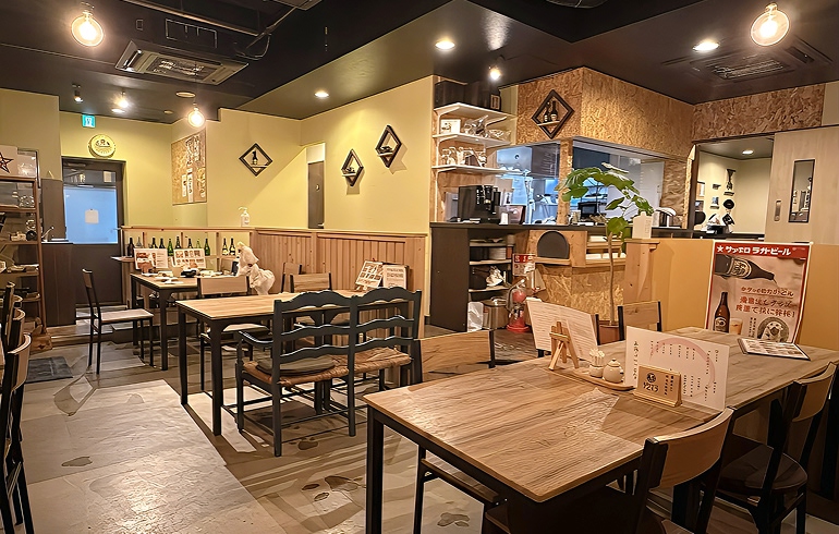 酒肴とんかもん 店内
