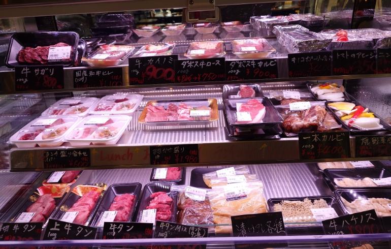 お肉1