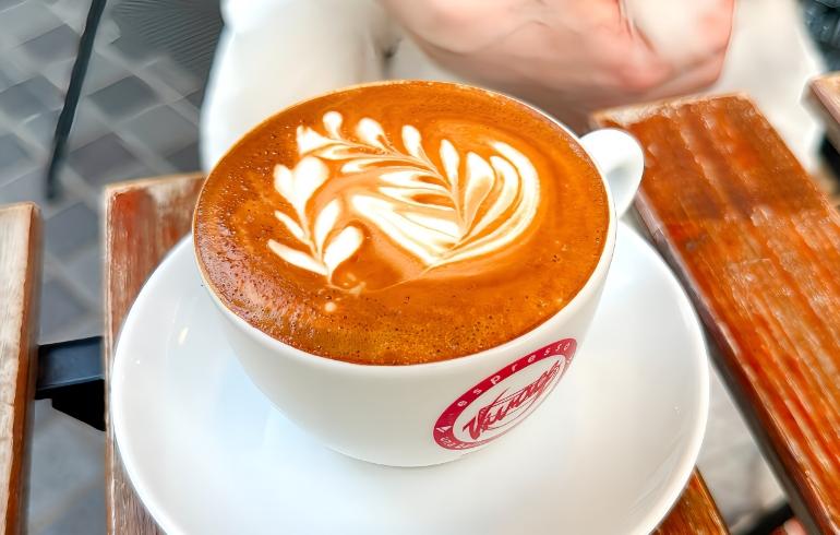 カフェラテ