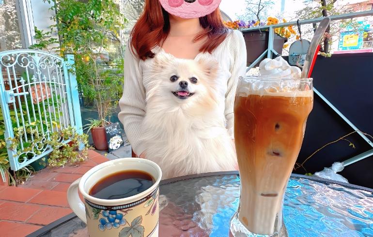 カフェラテとゆめちゃん（アップ）