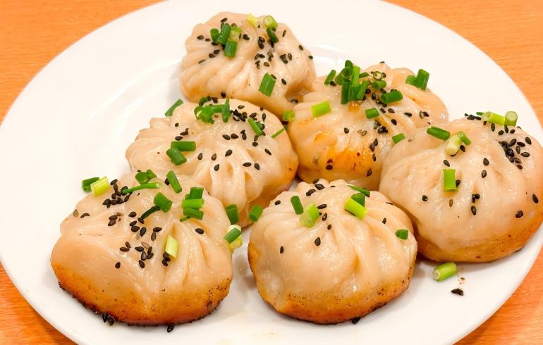伝統上海焼き小籠包 伝統上海焼き小籠包