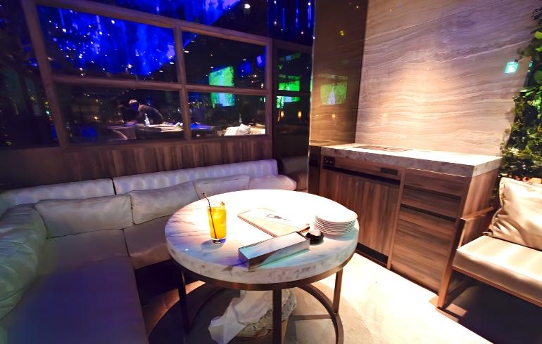 店内1 店内1