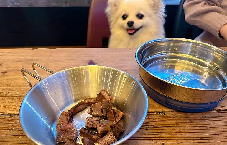 マロリーポークステーキ海老名店（旧 STEAK THUNDER） - 写真 2