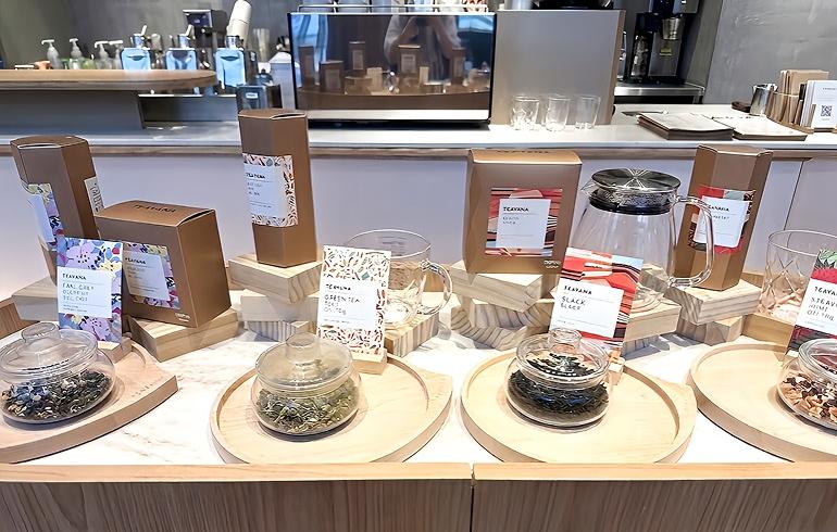 スターバックス ティー&カフェ BASEGATE横浜関内店 店内 スターバックス ティー&カフェ BASEGATE横浜関内店 店内